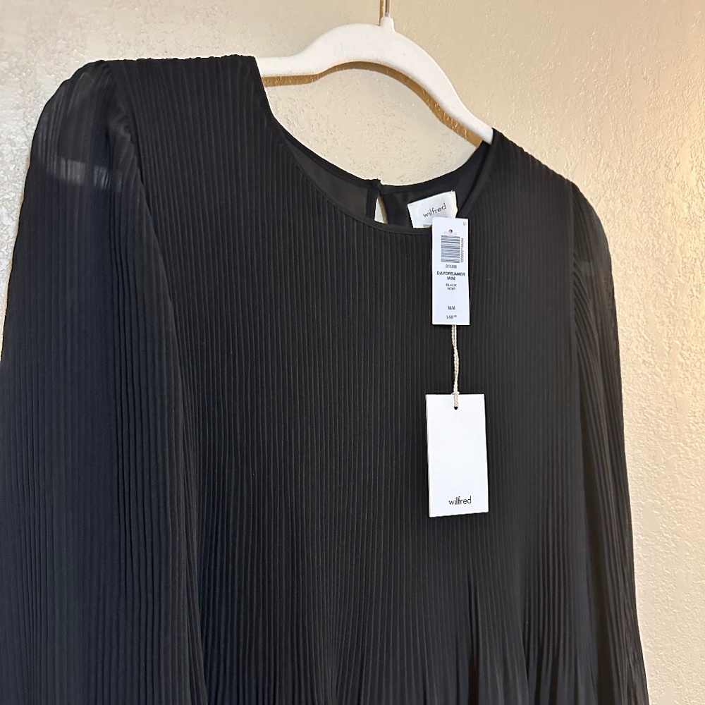 COPY - Aritzia - Wilifred Free - Micro Pleated Daydreamer Mini | Size Medium